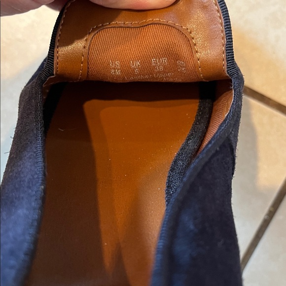 Very good condition navy blue suede Franco Sarto loafers size 8M - Picture 5 of 6